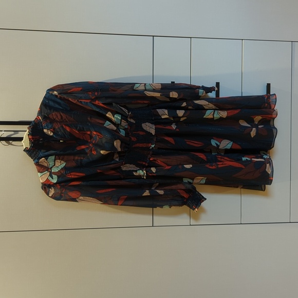 Ruffle Detail Cocktail Dress - Picture 5 of 9